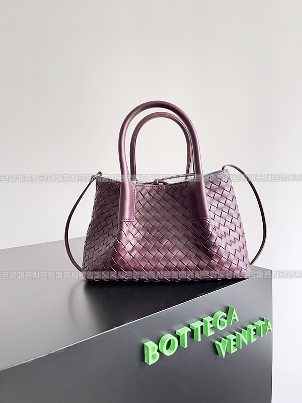 보테가베네타피나코테카스몰  20260228-135320-001루.jpg