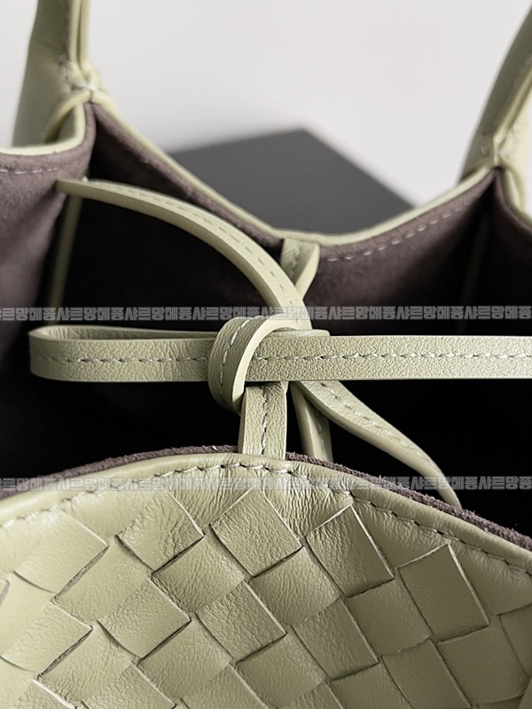 보테가베네타피나코테카스몰  20260228-135454-005루.jpg