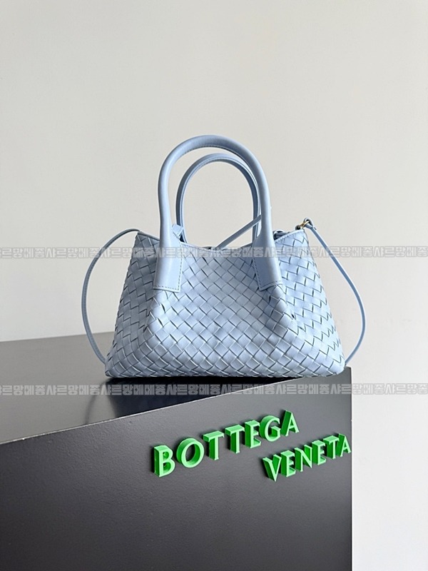 보테가베네타피나코테카스몰  20260228-140312-001루.jpg