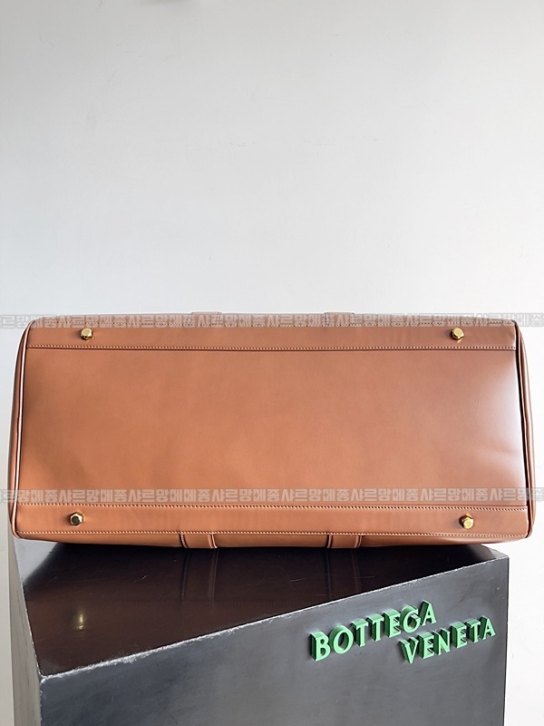 보테가베네타레더더블백 20260228-143940-003루.jpg