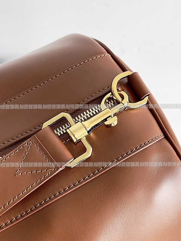 보테가베네타레더더블백 20260228-143940-004루.jpg