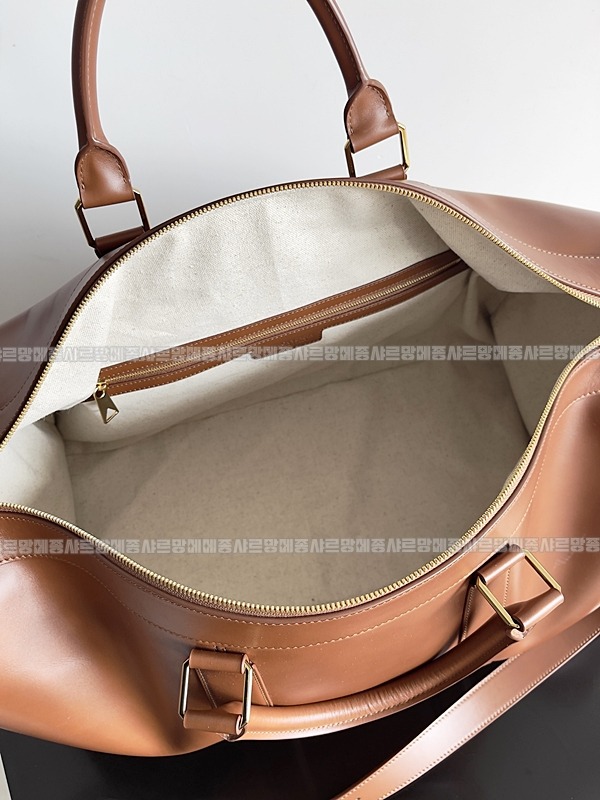 보테가베네타레더더블백 20260228-143941-009루.jpg