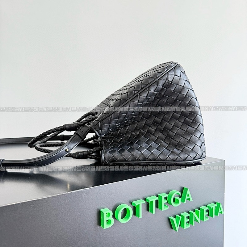 보태가베네타바스켓백 20260228-161713-002루.jpg