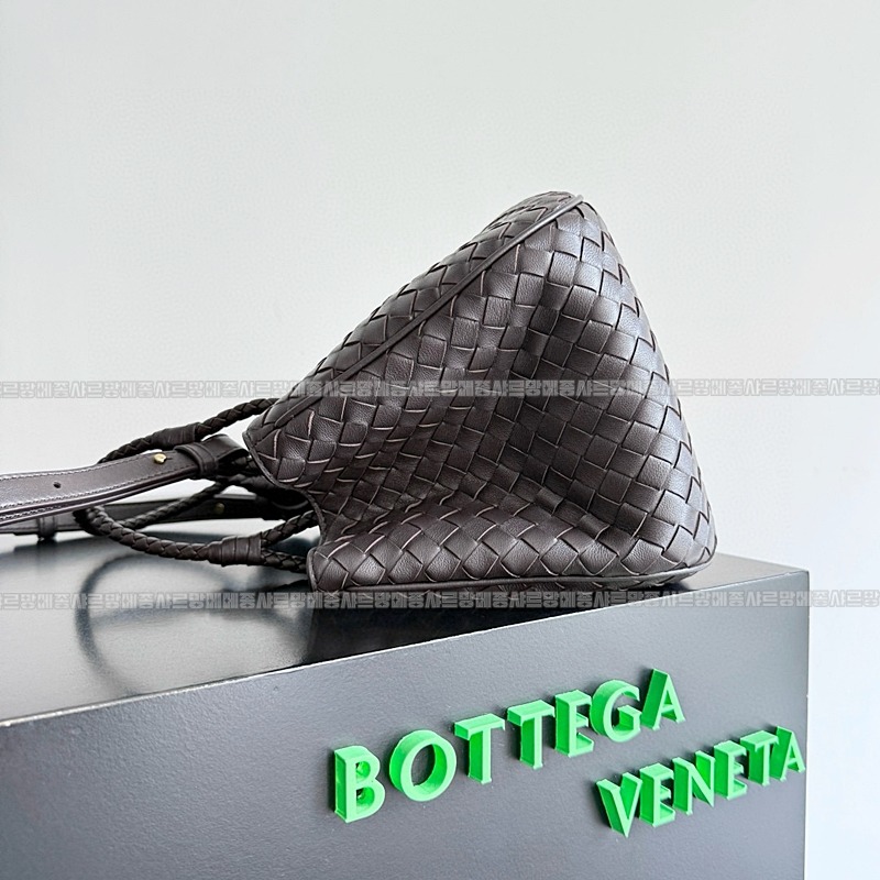 보태가베네타바스켓백 20260228-162039-002루.jpg