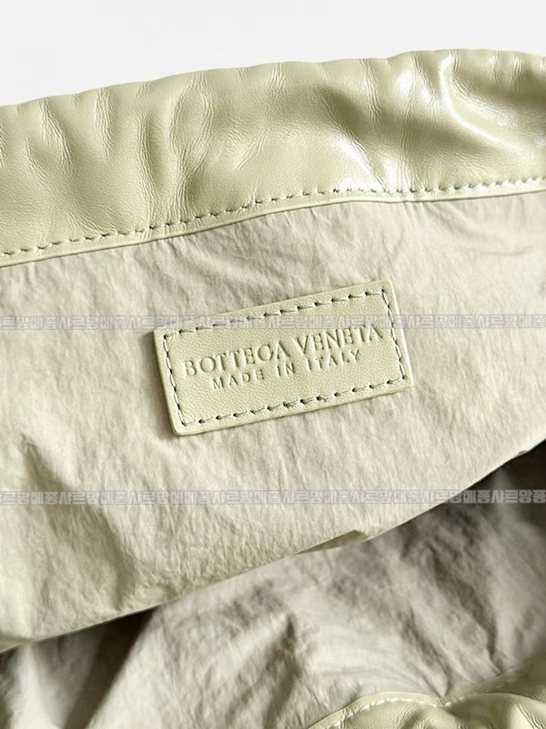 보태가베네타더스트백스몰 20260228-165949-007루.jpg