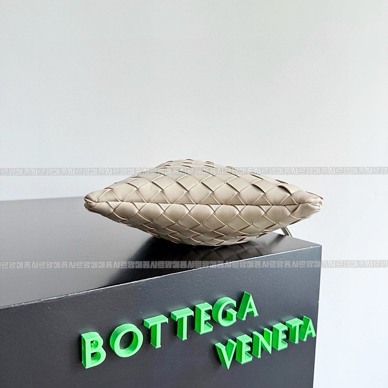 보태가베네타더스트백스몰 20260228-171824-004루.jpg