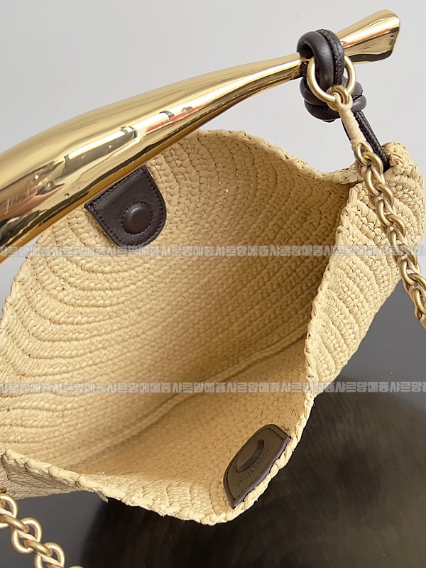 보테가베네타사르딘백 20260301-105952-009루.jpg