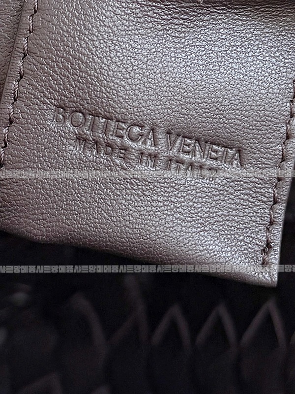 보테가베네타캄파나라지 20260301-111048-007루.jpg