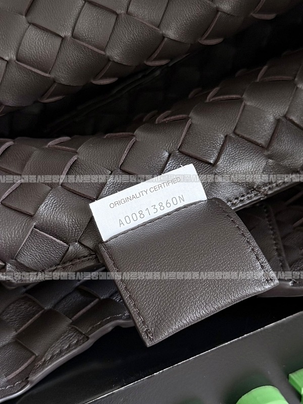 보테가베네타캄파나미디움 20260301-111941-009루.jpg