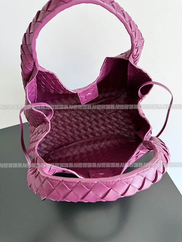 보테가베네타캄파나미디움 20260301-112318-007루.jpg