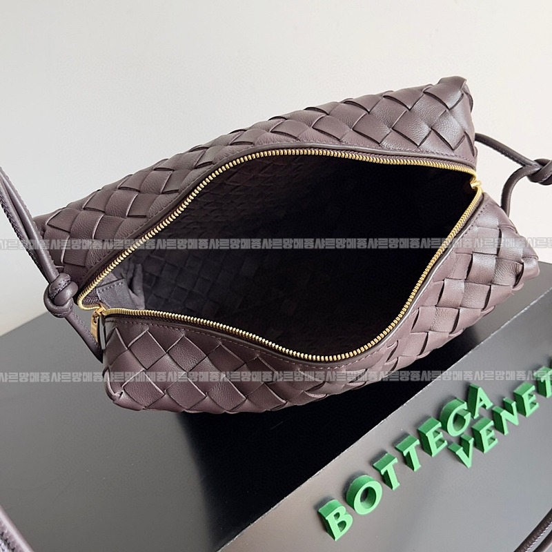 보테가베네타루프카메라백 20260301-123858-009루.jpg
