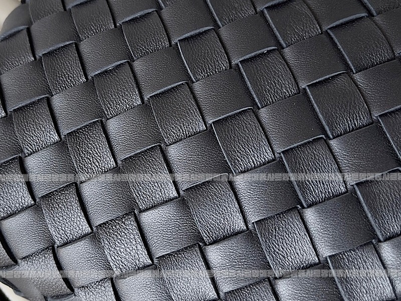 보테가베네타루프카메라백 20260301-124118-003루.jpg