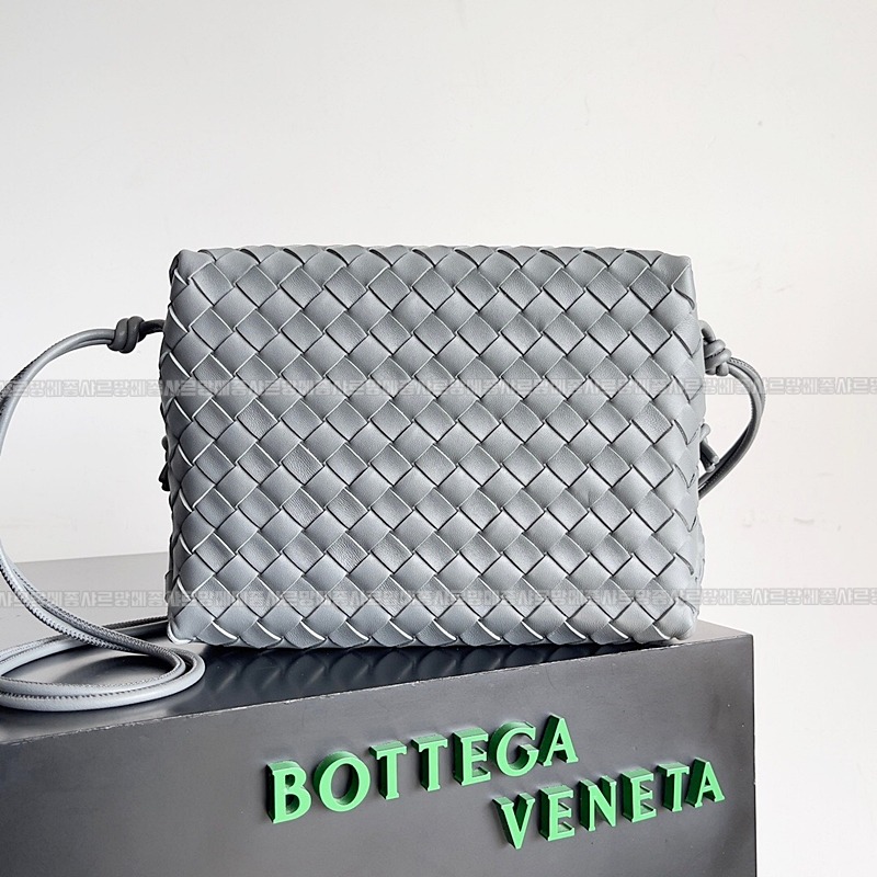 보테가베네타루프카메라백 20260301-124307-001루.jpg