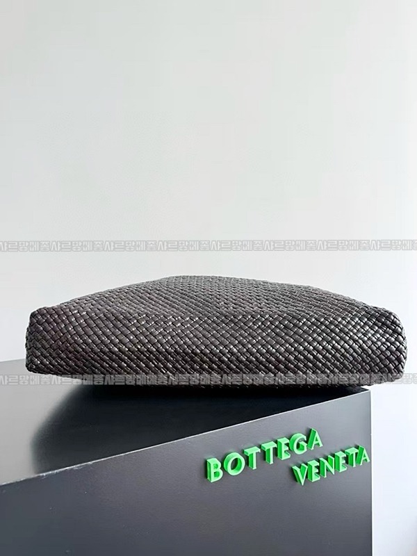 보테가베네타토스카바치라지 20260301-130504-002루.jpg