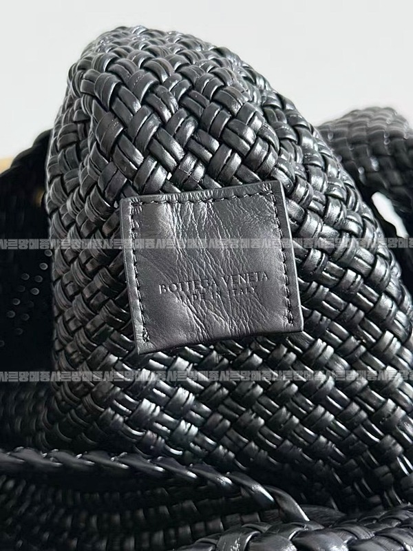 보테가베네타토스카바치라지 20260301-130724-007루.jpg