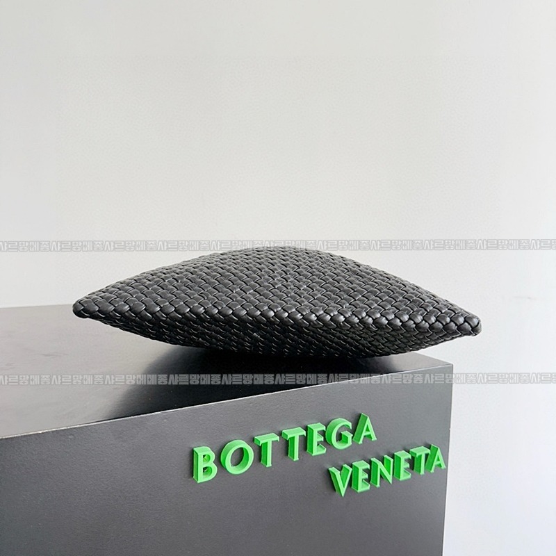 보테가베네타토스카바치 20260301-131324-003루.jpg