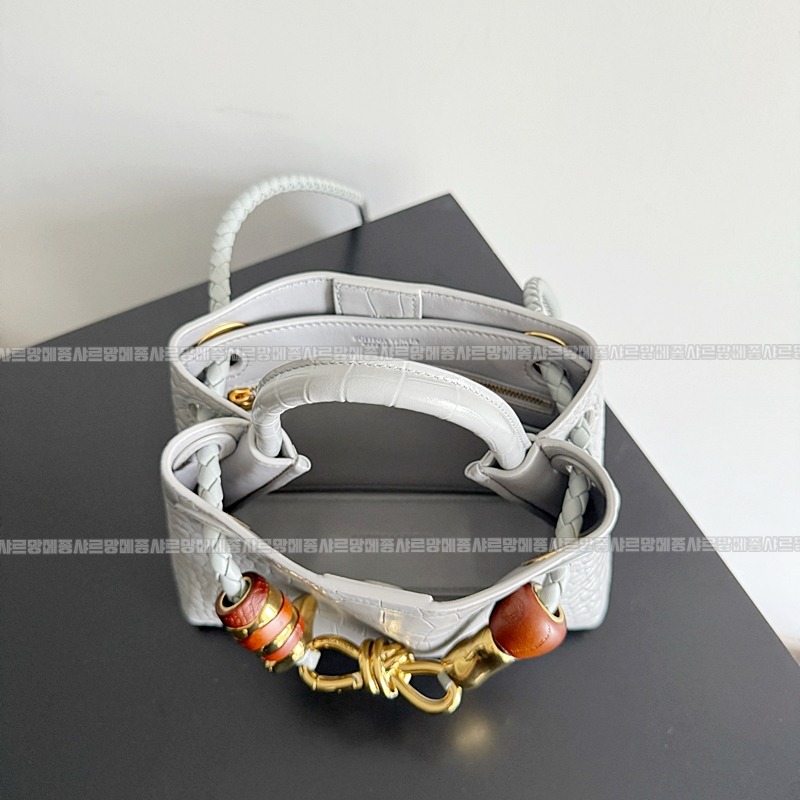 보테가베네타미니안디아모 20260301-140815-009루.jpg