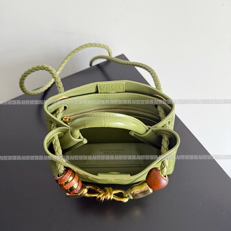 보테가베네타미니안디아모 20260301-141410-009루.jpg