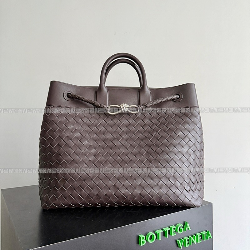 보테가베네타안디아모보이저 20260301-142319-001루.jpg