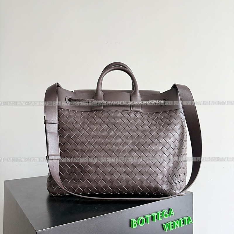 보테가베네타안디아모보이저 20260301-142319-004루.jpg