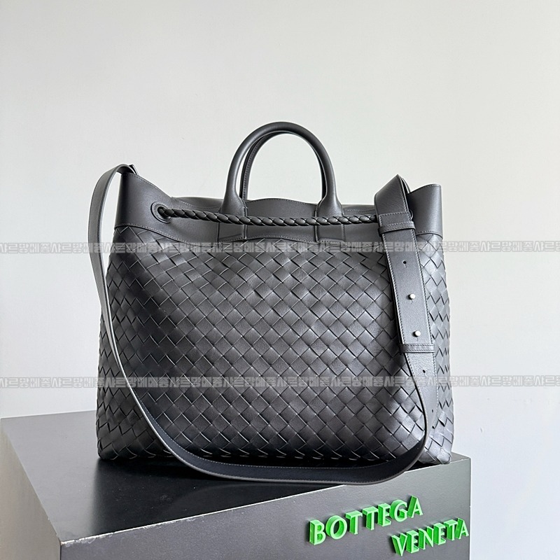 보테가베네타안디아모보이저 20260301-142636-002루.jpg