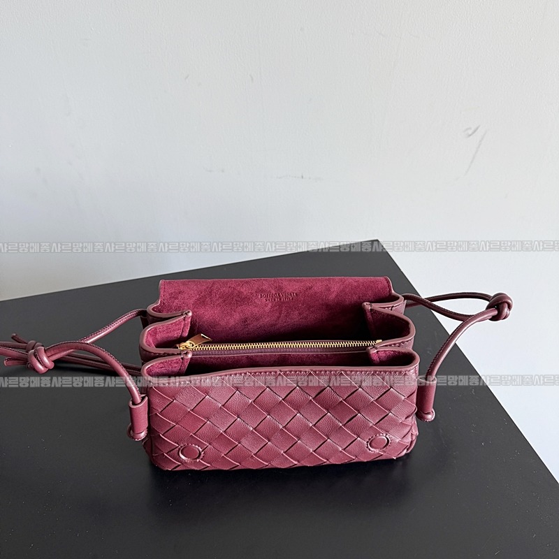 보테가베네타노뚜르노 20260301-150439-004루.jpg