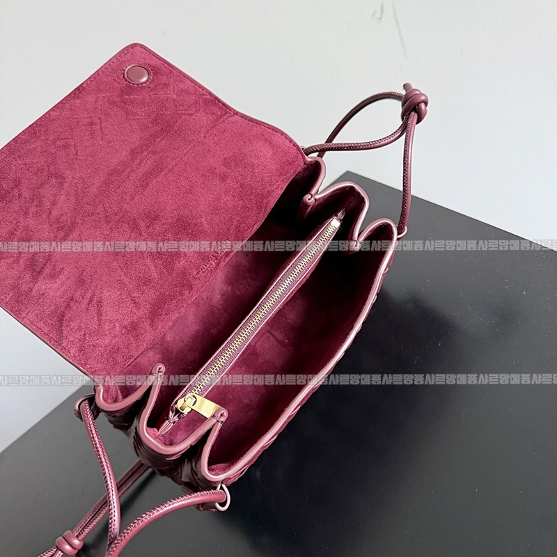 보테가베네타노뚜르노 20260301-150440-009루.jpg