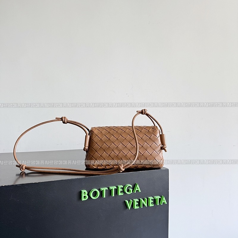 보테가베네타노뚜르노 20260301-150914-003루.jpg