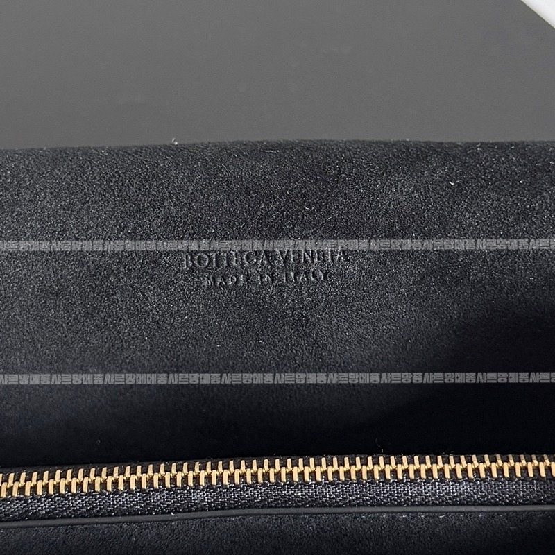 보테가베네타노뚜르노 20260301-151054-009루.jpg