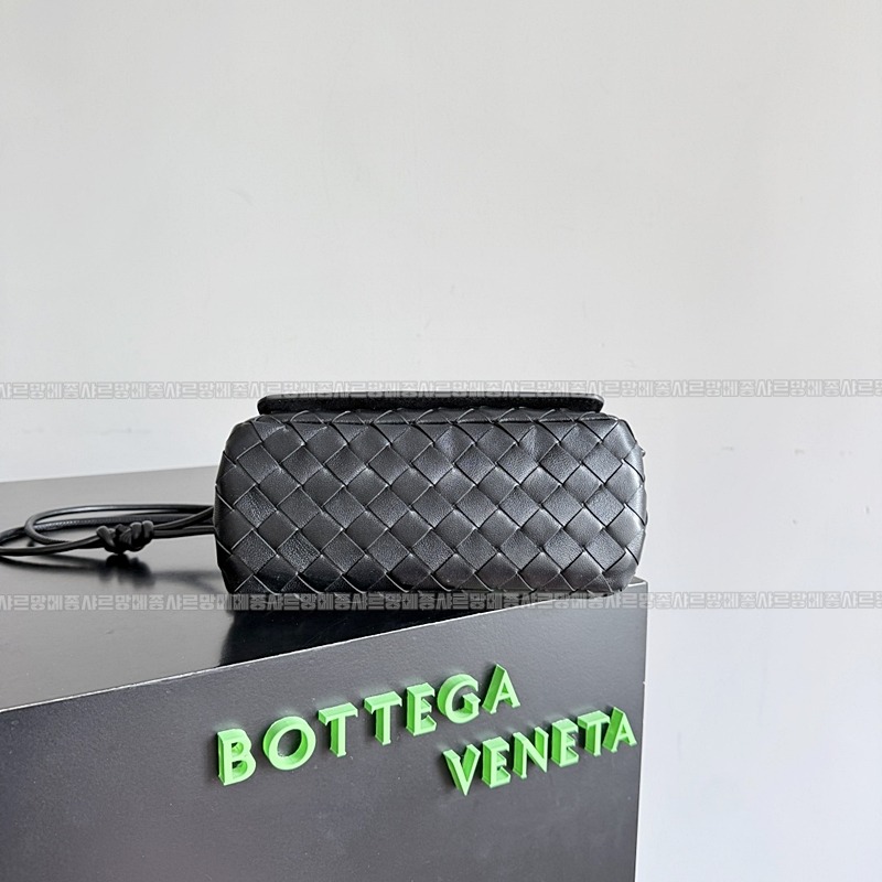 보테가베네타노뚜르노 20260301-151053-004루.jpg