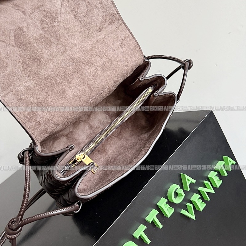 보테가베네타노뚜르노 20260301-151229-008루.jpg