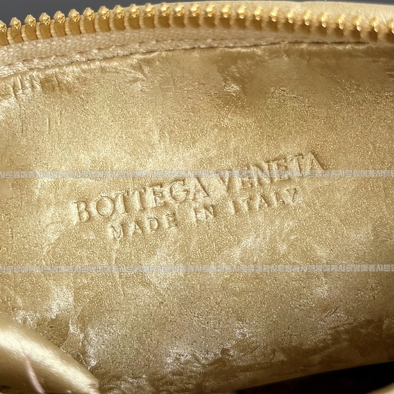 보테가베네타미니조디 20260301-152723-007루.jpg