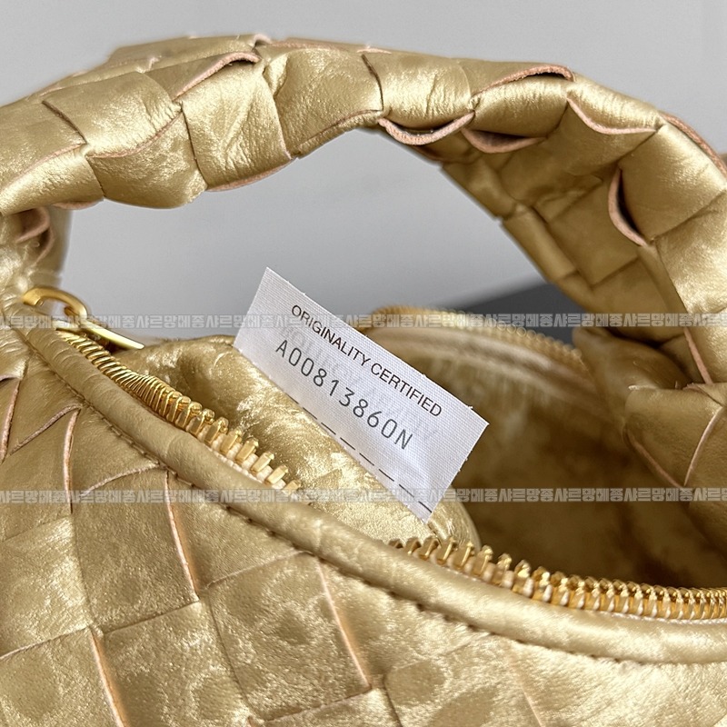 보테가베네타미니조디 20260301-152723-008루.jpg