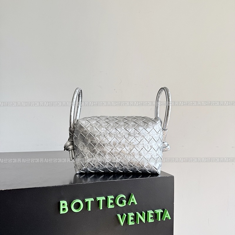 보테가베네타탑핸들루프백스몰 20260301-160856-002루.jpg