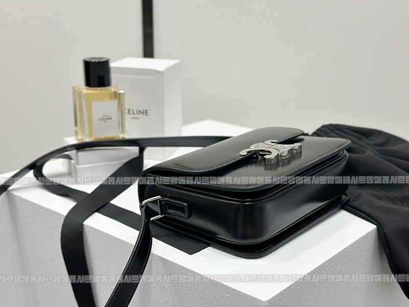 셀린느틴트리옹프백 wsxc1772453837268_3루.jpg