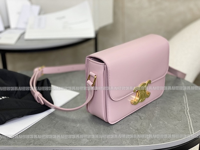 셀린느틴트리옹프백 20260302-135616-002루.jpg