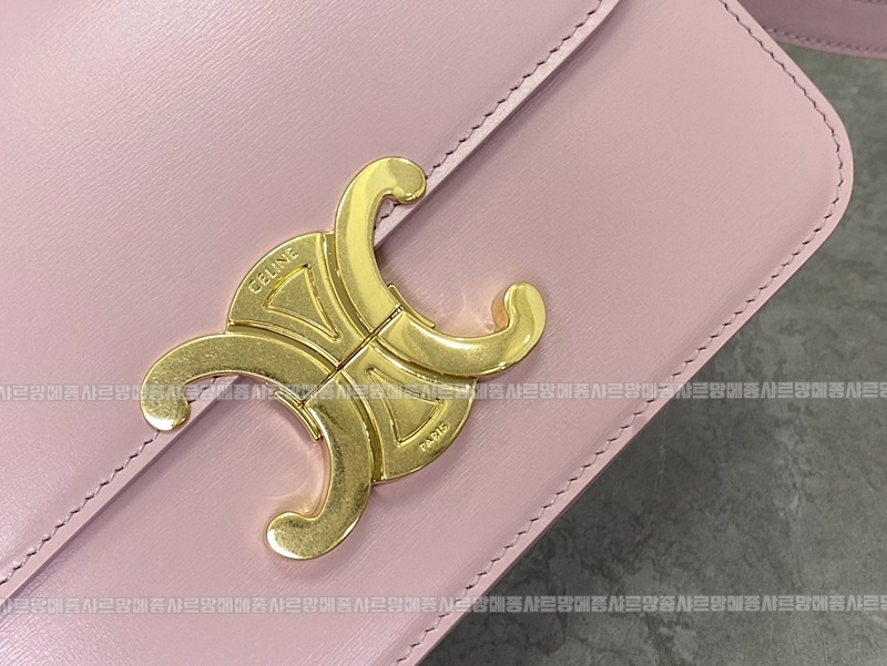 셀린느틴트리옹프백 20260302-135616-005루.jpg