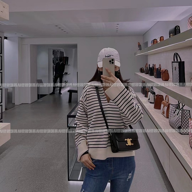 셀린느클래식트리옹프백 20260302-151412-013루.jpg