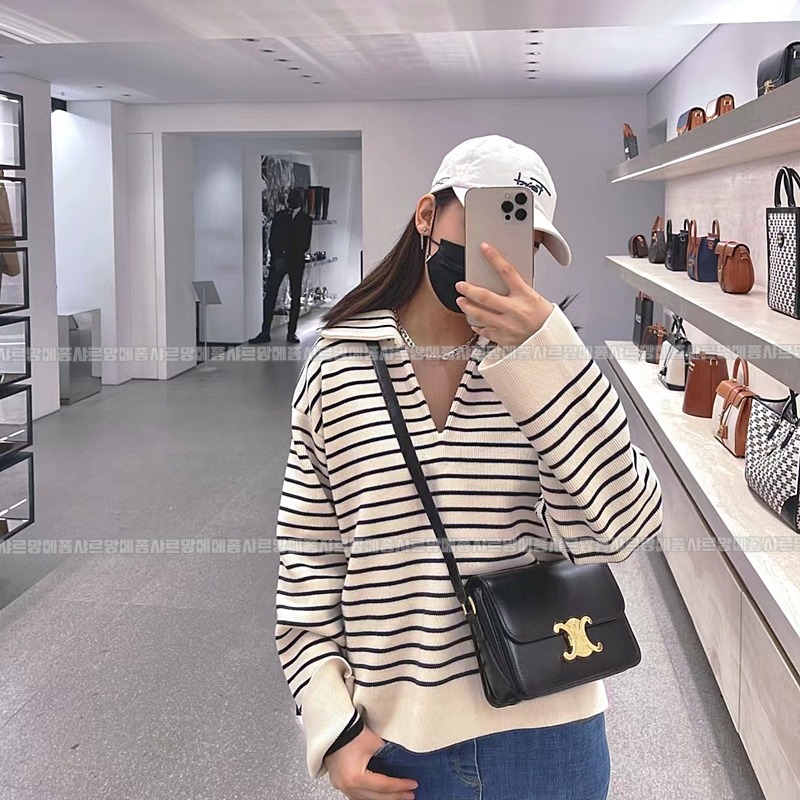 셀린느클래식트리옹프백 20260302-151412-012루.jpg