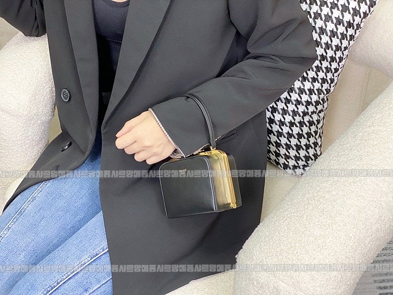 셀린느라나미노디에르 20260302-153504-013루.jpg