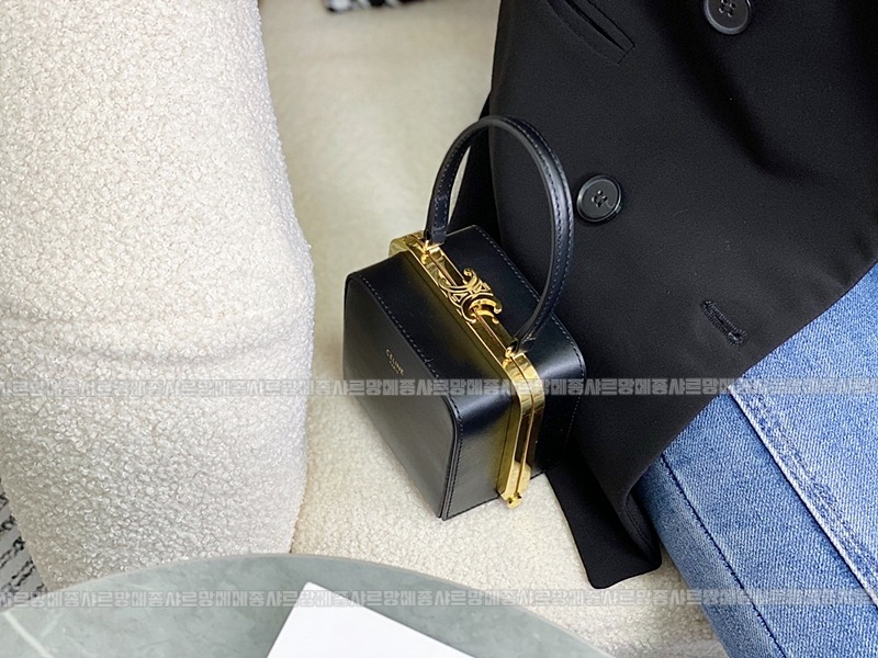 셀린느라나미노디에르 20260302-153504-015루.jpg