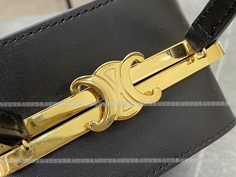 셀린느라나미노디에르 20260302-153503-005루.jpg