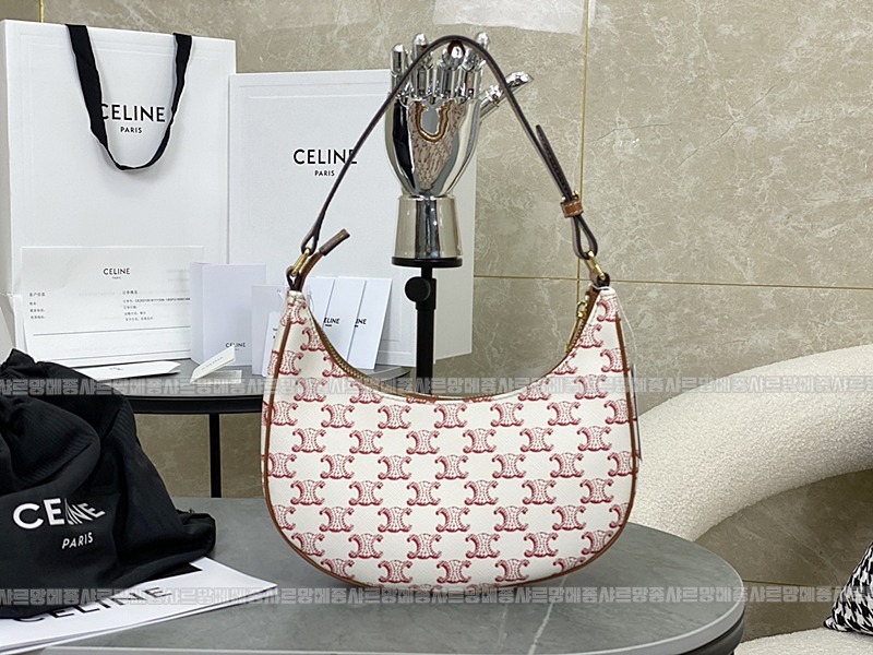 셀린느트리옹프아바백 wsxc1772471715731_0루.jpg