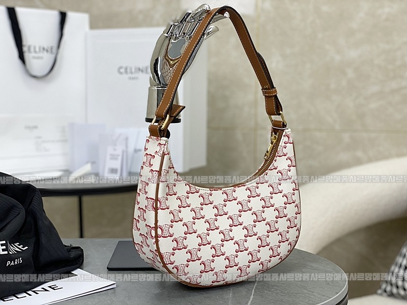 셀린느트리옹프아바백 wsxc1772471715731_1루.jpg