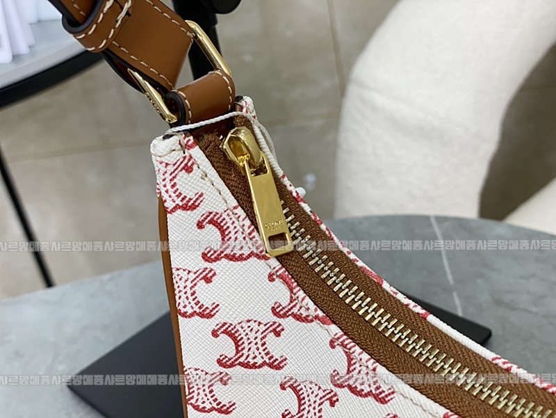 셀린느트리옹프아바백 wsxc1772471717733_8루.jpg