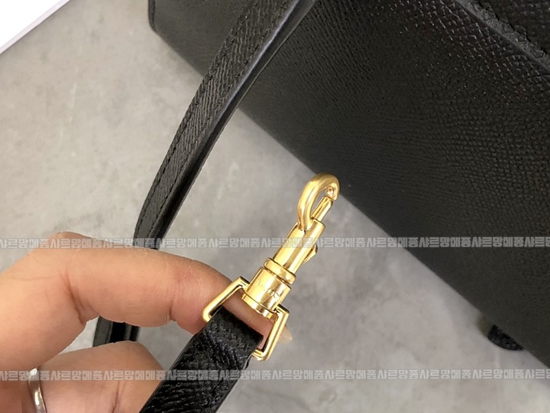 셀린느벨트나모 20260303-150723-006루.jpg