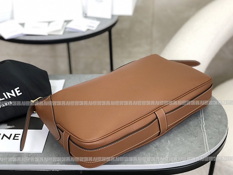 셀린느로미백미디움 20260303-161136-007루.jpg