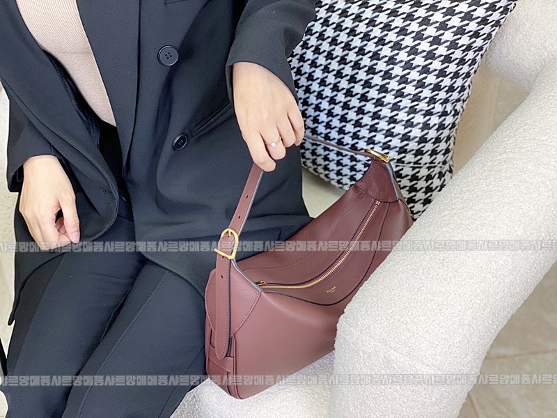 셀린느로미백미디움 20260303-164903-001루.jpg