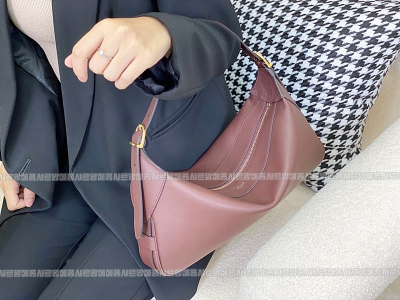 셀린느로미백미디움 20260303-164903-003루.jpg