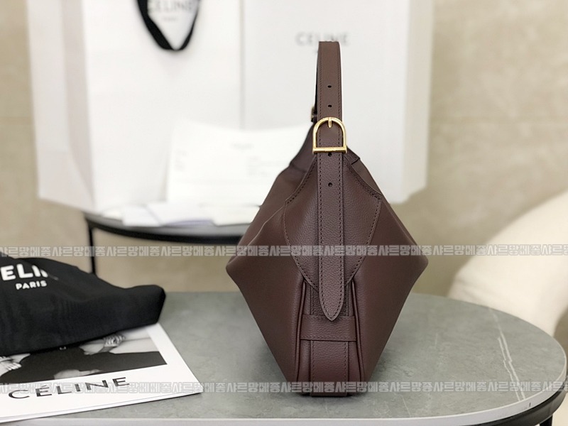 셀린느로미백미디움 20260303-164904-015루.jpg